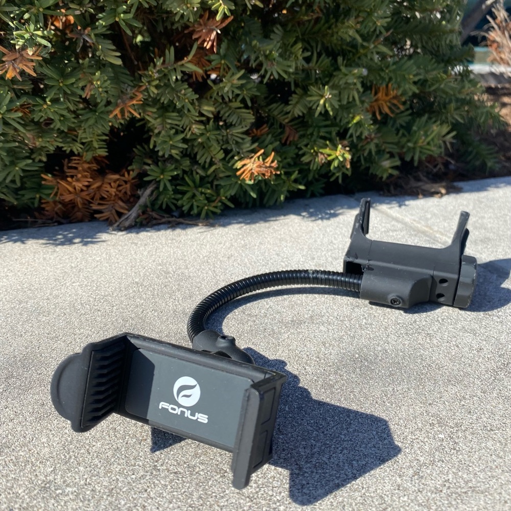 Fonus Car Mount ๐๐ - Picture 2 of 3